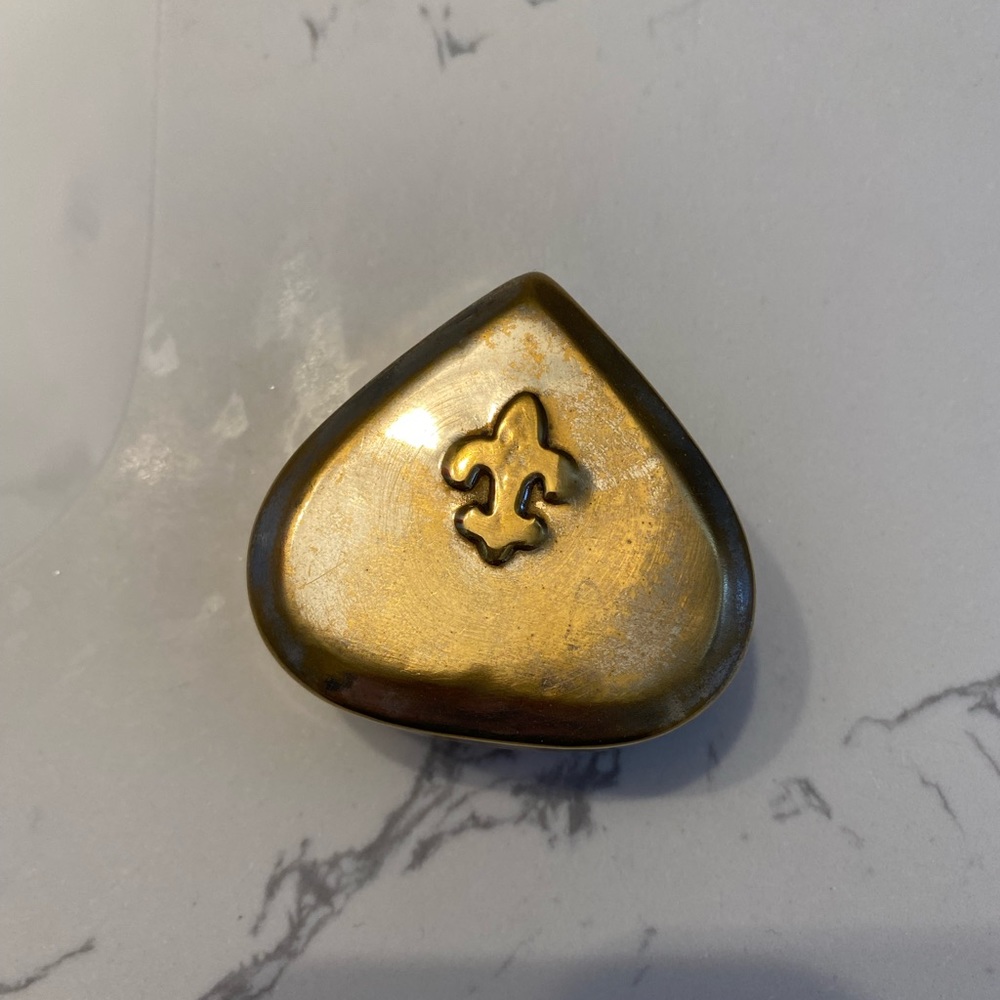 Silver trinket box